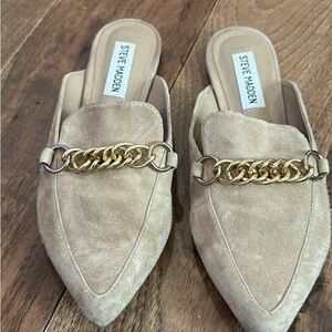 Steve Madden Suede Tan size 5.5 open back loafer